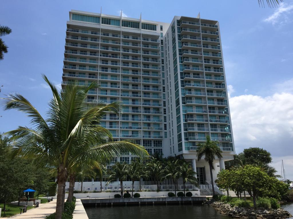 Lyx Suites By The Miami River المظهر الخارجي الصورة